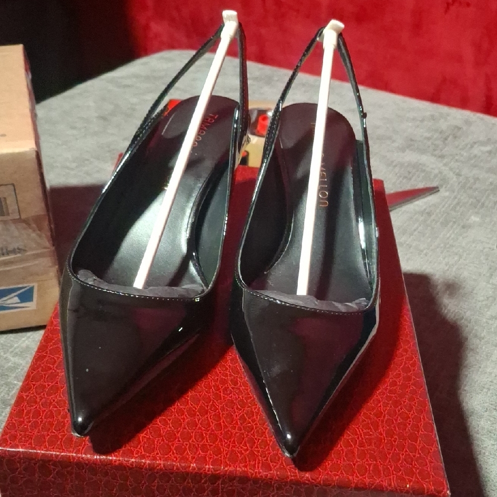 Tamara Mellon Glossy Black Pointed Heels